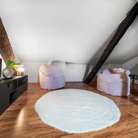 Apartment Getthekey Pavaglione